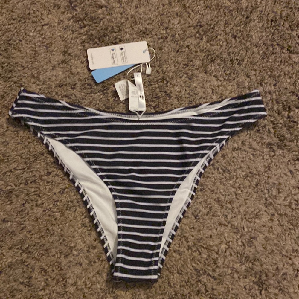 Cupshe swim suit bottoms black and white